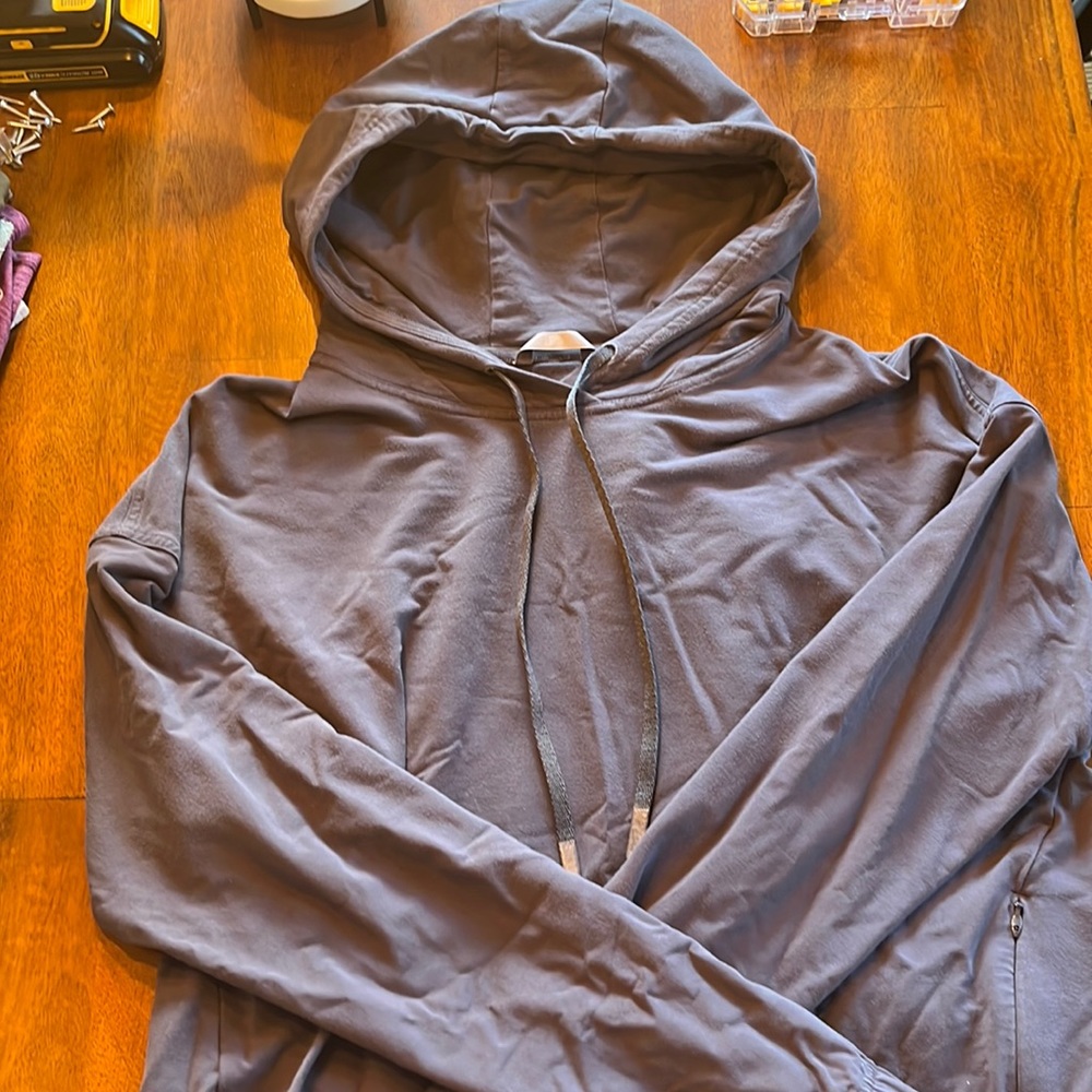 Lavender open back Lululemon sweatshirt